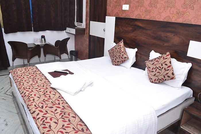 Akash Continental Hotel Rishīkesh Exterior foto